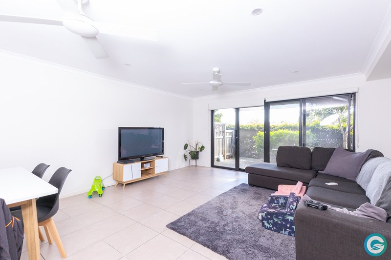 Photo - 42/370 Gainsborough Drive, Pimpama QLD 4209 - Image 4