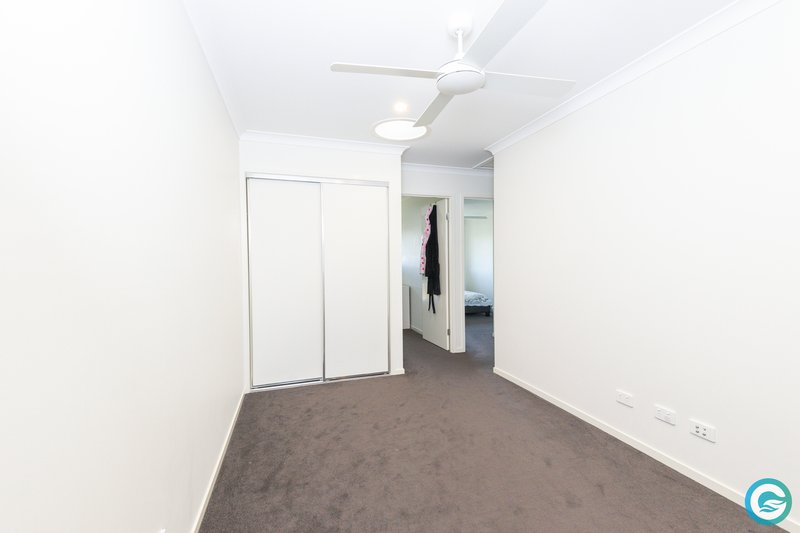 Photo - 42/370 Gainsborough Drive, Pimpama QLD 4209 - Image 5