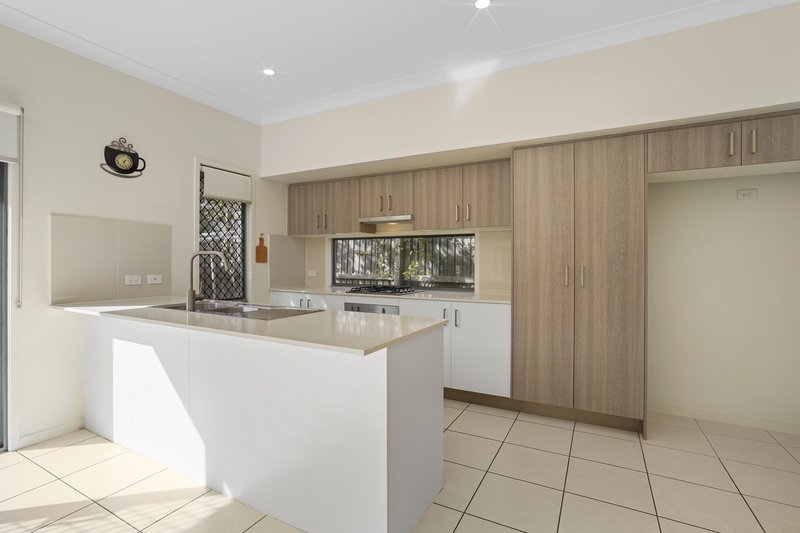 Photo - 4/24 Comer Street, Coopers Plains QLD 4108 - Image 6