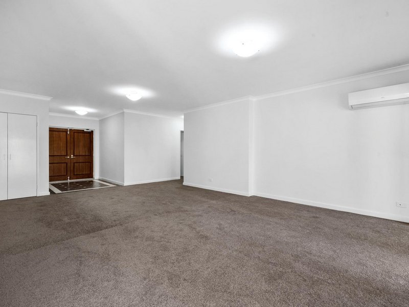 Photo - 4/24 Constitution Street, East Perth WA 6004 - Image 23