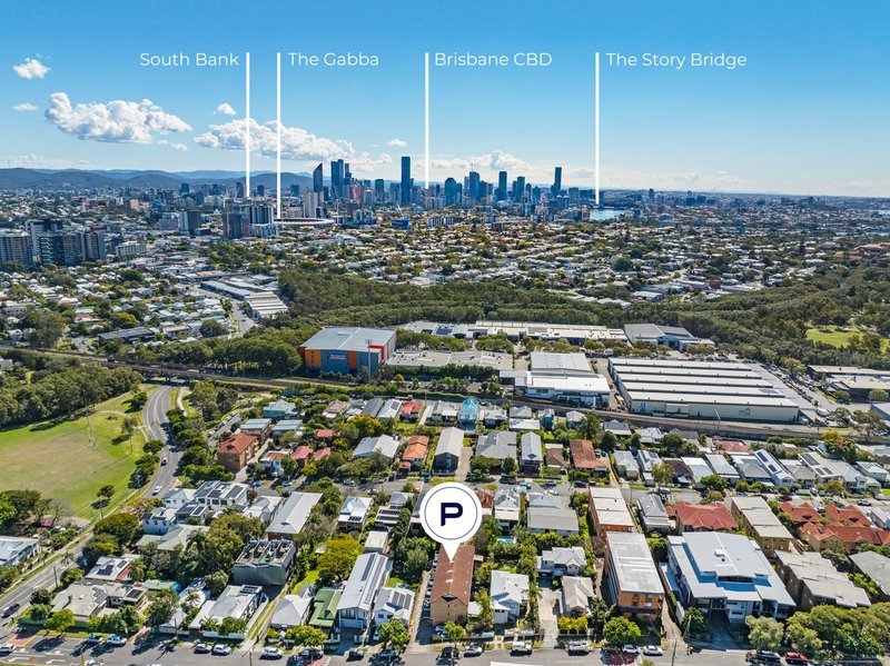 Photo - 4/24 Eighth Avenue, Coorparoo QLD 4151 - Image 2