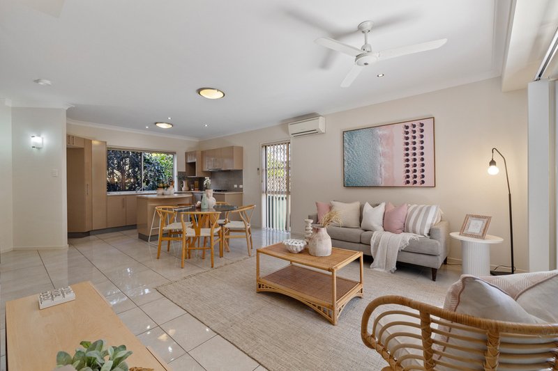 Photo - 4/24 Island Street, Cleveland QLD 4163 - Image 2