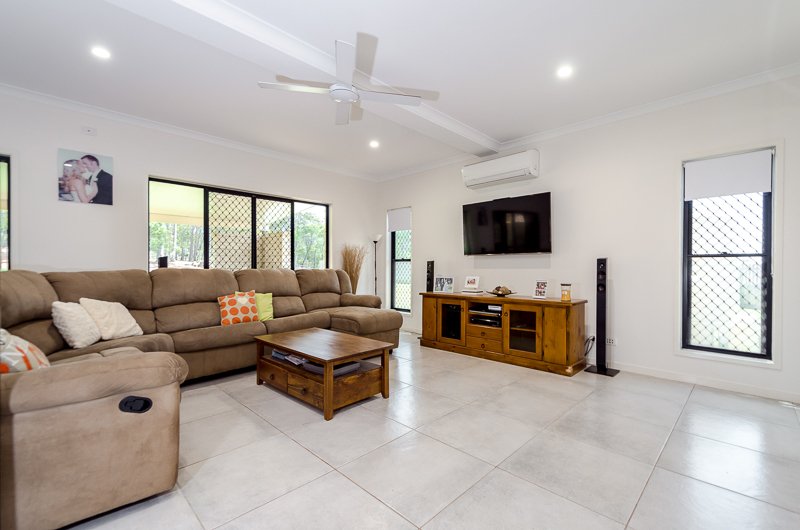 Photo - 424 Jim Whyte Way, Burua QLD 4680 - Image 11