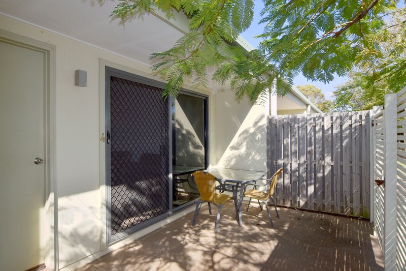 Photo - 4/24 Kent Street, West Gladstone QLD 4680 - Image 4