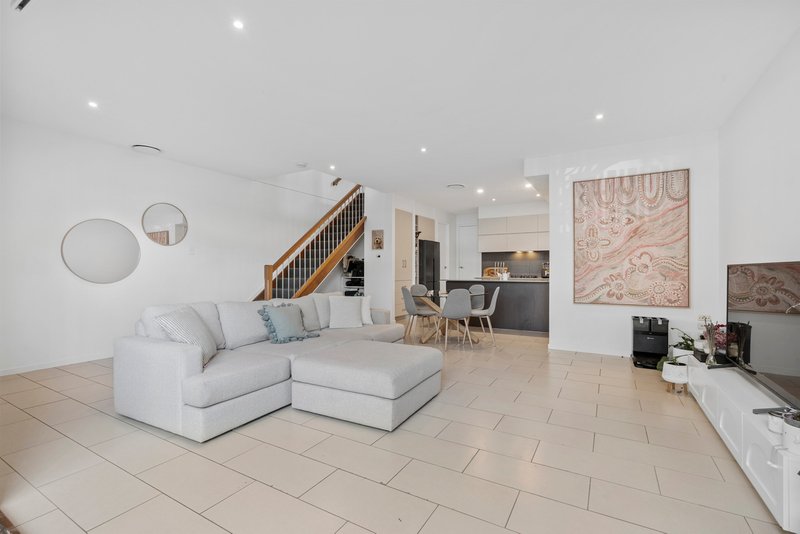 Photo - 4/24 Querrin Street, Yeronga QLD 4104 - Image 3