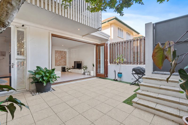 Photo - 4/24 Querrin Street, Yeronga QLD 4104 - Image 11