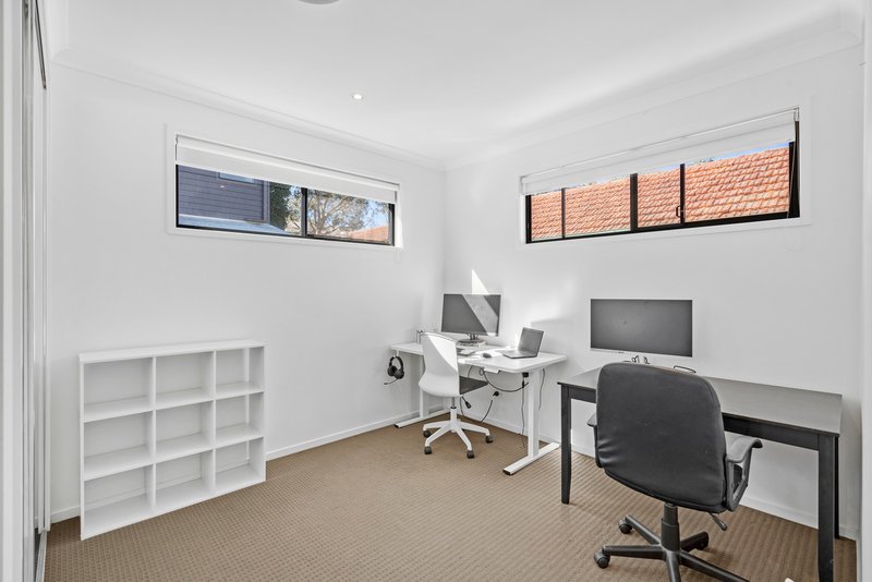 Photo - 4/24 Querrin Street, Yeronga QLD 4104 - Image 18