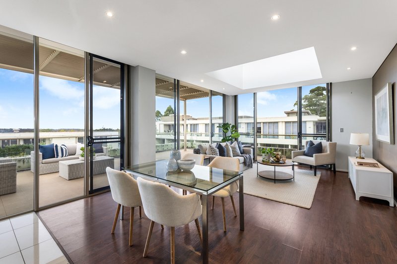 Photo - 424/132-138 Killeaton Street, St Ives NSW 2075 - Image 1