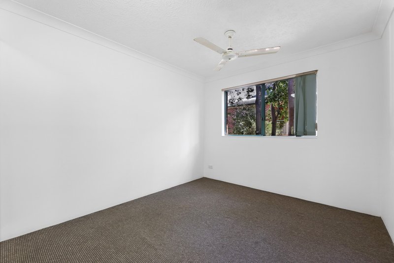 Photo - 42/45 Pohlman Street, Southport QLD 4215 - Image 5