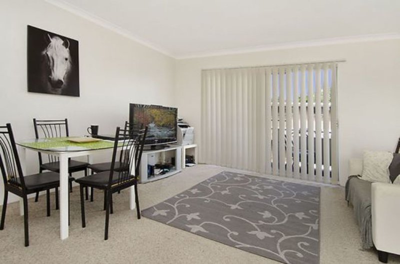 Photo - 4/246 Cavendish Road, Coorparoo QLD 4151 - Image 2