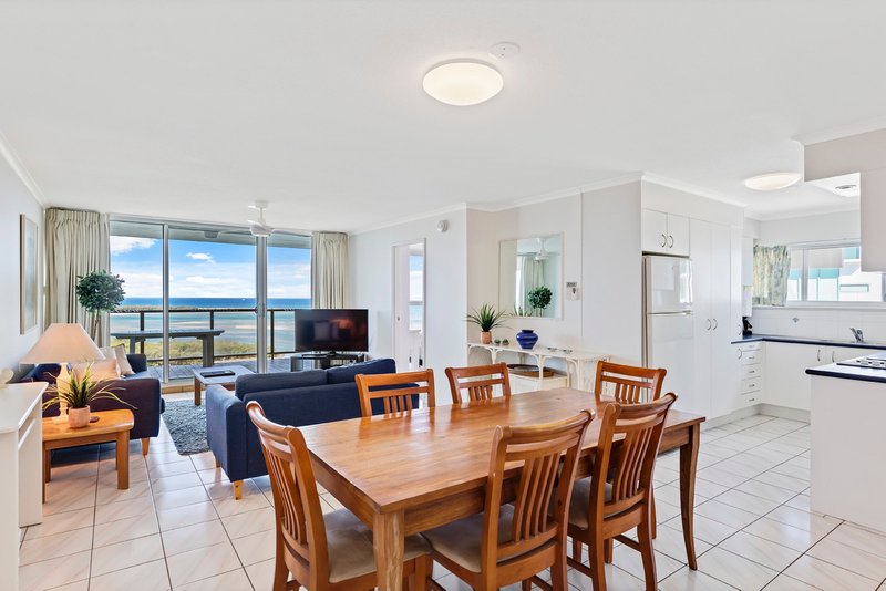 Photo - 42/48-50 Duporth Avenue, Maroochydore QLD 4558 - Image 3