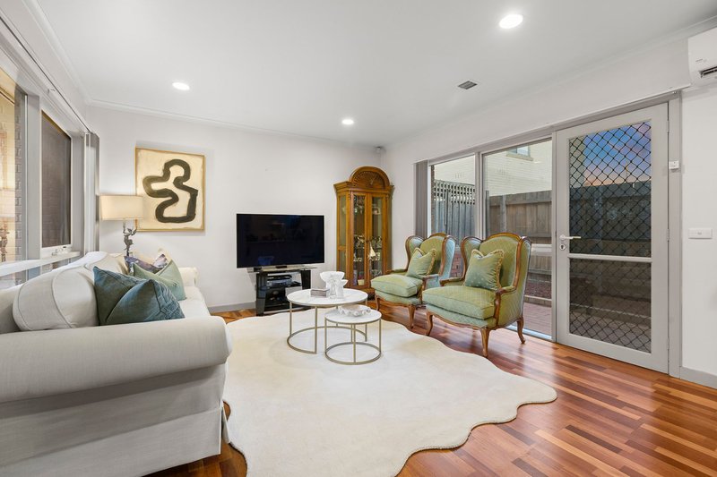 Photo - 4/248 Dandenong Road, St Kilda East VIC 3183 - Image 2