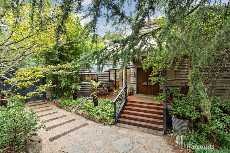 Photo - 425-427 Park Road, Park Orchards VIC 3114 - Image 1