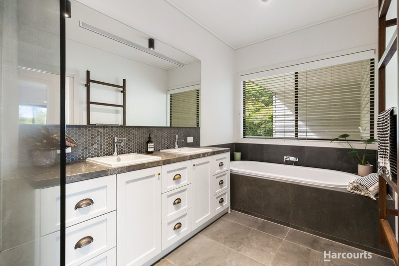 Photo - 425-427 Park Road, Park Orchards VIC 3114 - Image 8