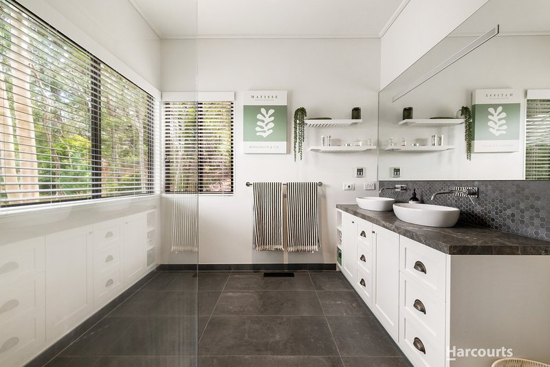 Photo - 425-427 Park Road, Park Orchards VIC 3114 - Image 9