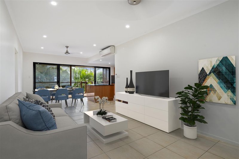 4/25 Abell Road, Cannonvale QLD 4802