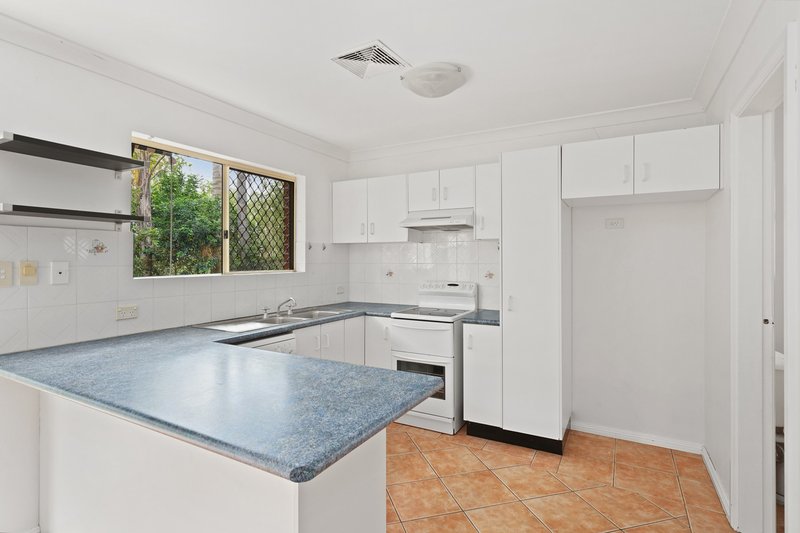 Photo - 4/25 Barnhill Road, Terrigal NSW 2260 - Image 3