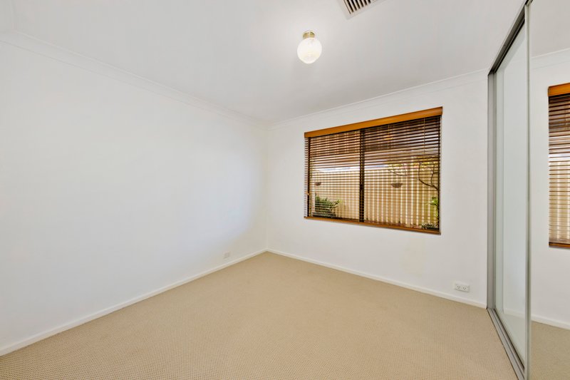 Photo - 4/25 Bellew Way, Noranda WA 6062 - Image 23