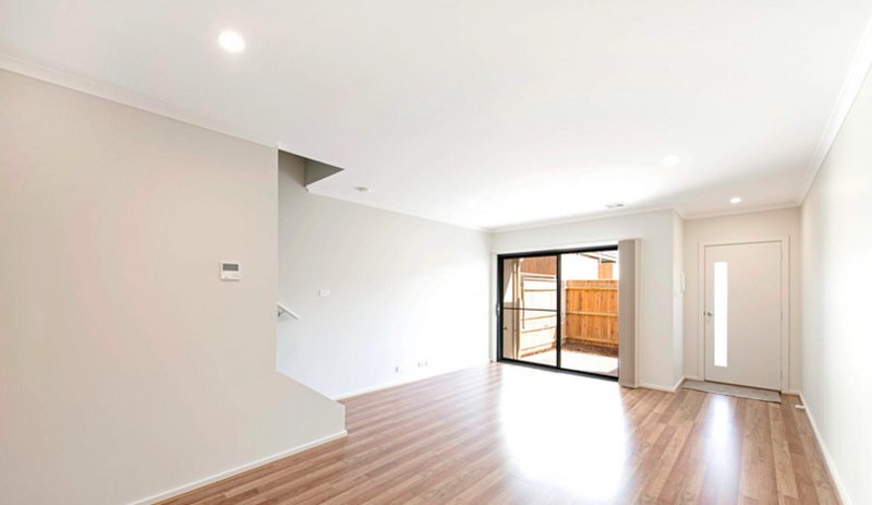 Photo - 42/5 Billabong Street, Lawson ACT 2617 - Image 4