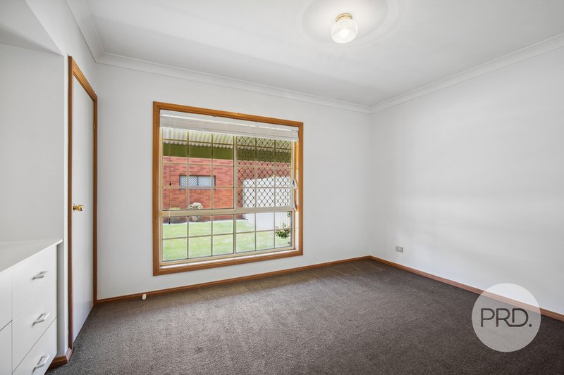 Photo - 4/25 Darri Street, Glenfield Park NSW 2650 - Image 9