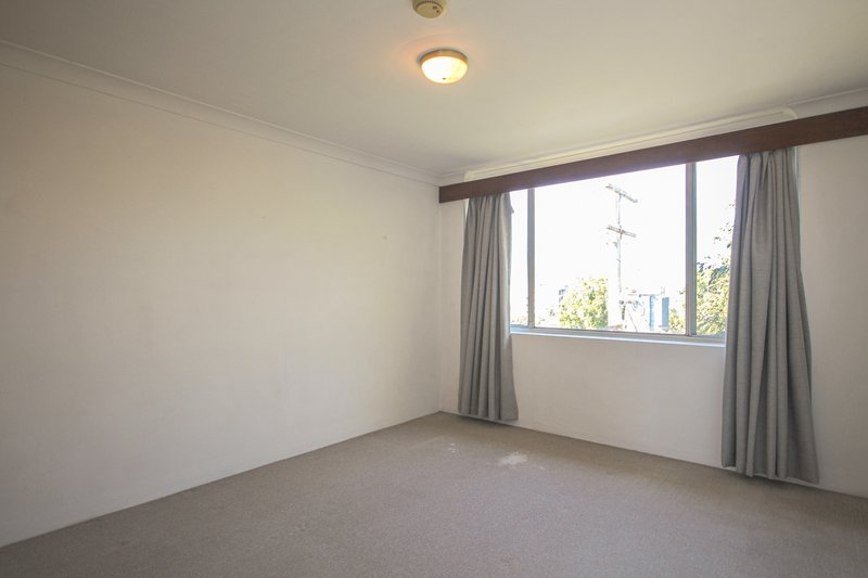 Photo - 4/25 Gowrie Street, Mount Gravatt QLD 4122 - Image 6