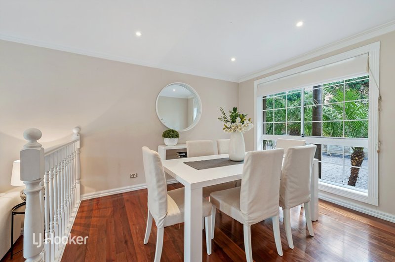 Photo - 4/25 Jenner Street, Baulkham Hills NSW 2153 - Image 7