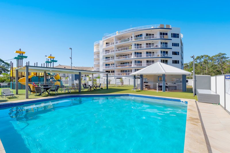 Photo - 42/5 Links Court, Woorim QLD 4507 - Image 18