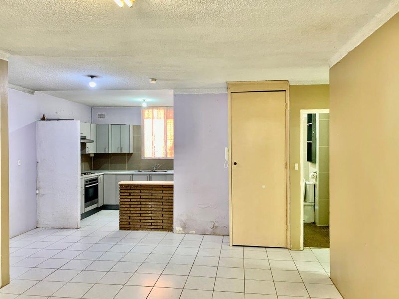Photo - 4/25 Mcburney Road, Cabramatta NSW 2166 - Image 4