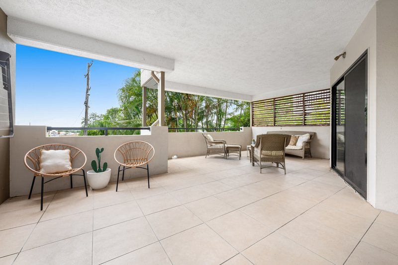 Photo - 4/25 Richmond Road, Morningside QLD 4170 - Image 2