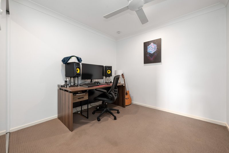 Photo - 4/25 Richmond Road, Morningside QLD 4170 - Image 11