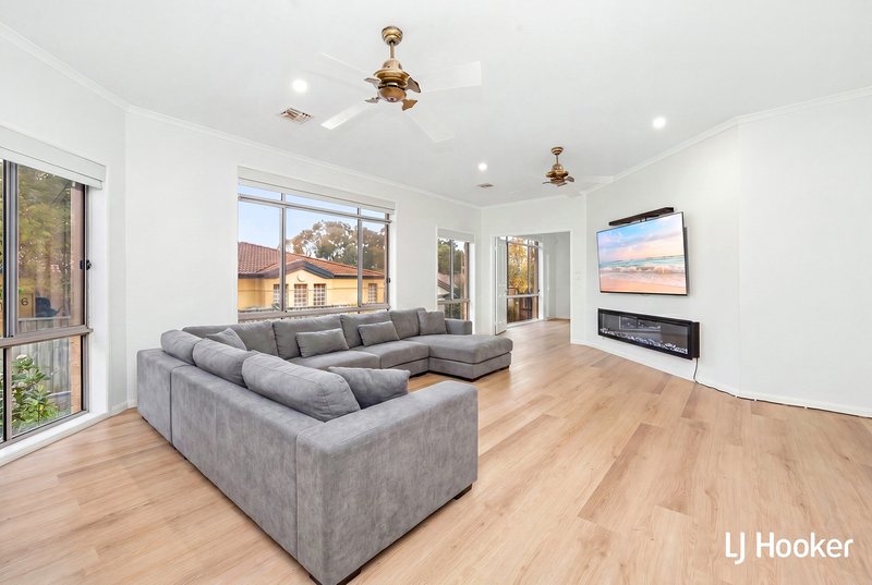 Photo - 4/25 Temperley Street, Nicholls ACT 2913 - Image 2