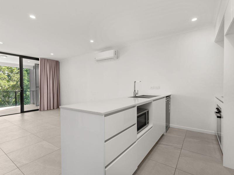 Photo - 42/509-511 Rode Road, Chermside QLD 4032 - Image 2