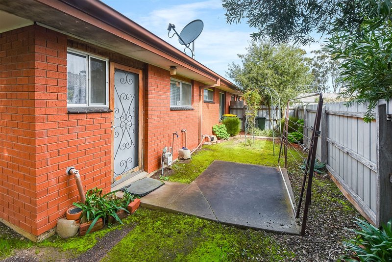 Photo - 4/254 Baillie Street, Horsham VIC 3400 - Image 8