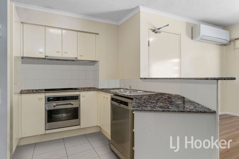 Photo - 42/55 Harries Road, Coorparoo QLD 4151 - Image 3