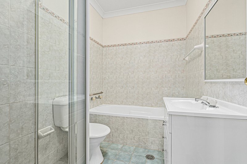 Photo - 4/26-26a Wattle Street, Peakhurst NSW 2210 - Image 7