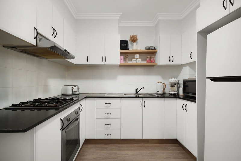 Photo - 4/26-30 Short Street, Homebush NSW 2140 - Image 4