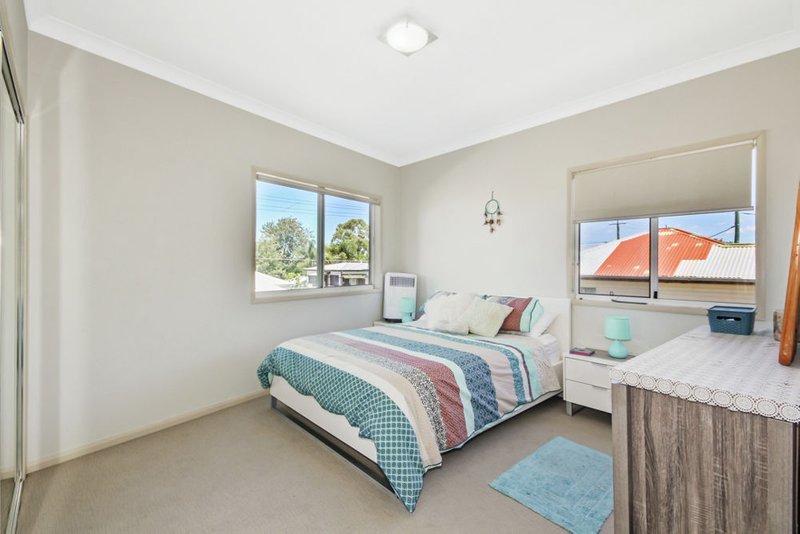 Photo - 4/26-30 Sydney Street, Redcliffe QLD 4020 - Image 7