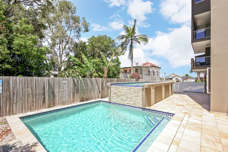 Photo - 4/26-30 Sydney Street, Redcliffe QLD 4020 - Image 9