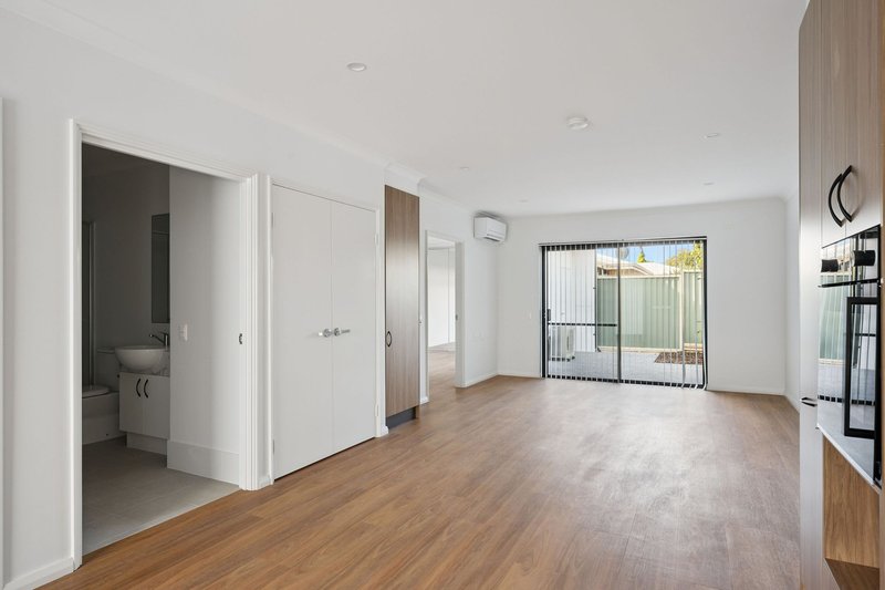 Photo - 4/26 Allnutt Street, Mandurah WA 6210 - Image 9