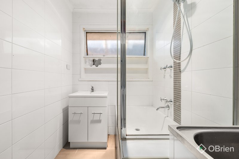 Photo - 4/26 Beaumont Parade, West Footscray VIC 3012 - Image 6