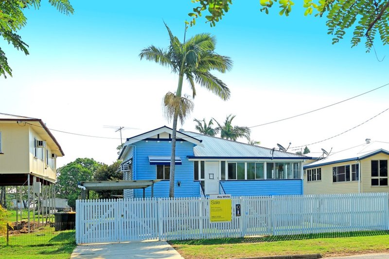 Photo - 426 Campbell Street, Depot Hill QLD 4700 - Image 2