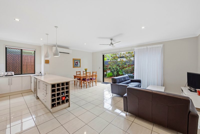 Photo - 4/26 Castello Circuit, Varsity Lakes QLD 4227 - Image 4