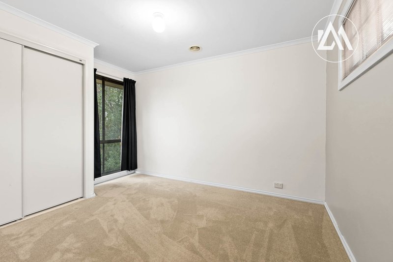 Photo - 4/26 Pepperbush Crescent, Langwarrin VIC 3910 - Image 14