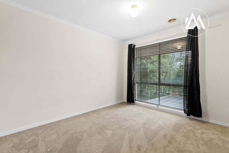 Photo - 4/26 Pepperbush Crescent, Langwarrin VIC 3910 - Image 16