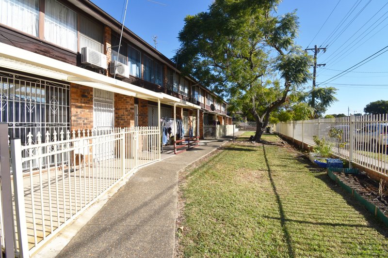 Photo - 4/26 St Johns Road, Cabramatta NSW 2166 - Image 10