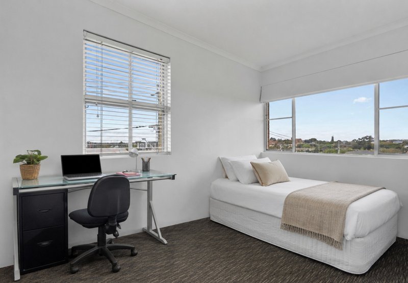 Photo - 4/26 Windsor Street, Nundah QLD 4012 - Image 6