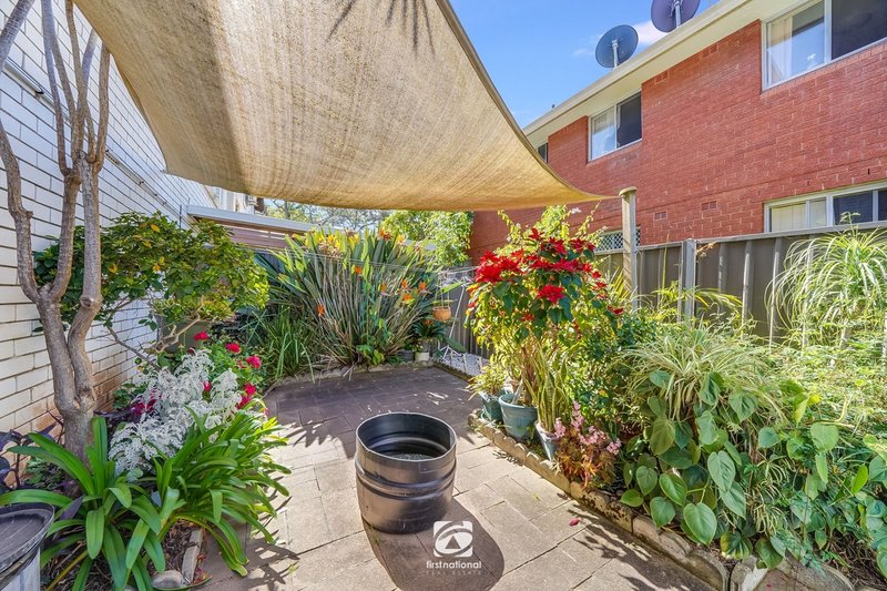 Photo - 4/26 York Street, Fairfield NSW 2165 - Image 10