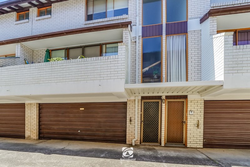 Photo - 4/26 York Street, Fairfield NSW 2165 - Image 12