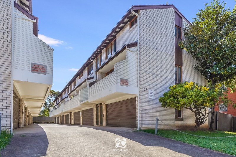 Photo - 4/26 York Street, Fairfield NSW 2165 - Image 13