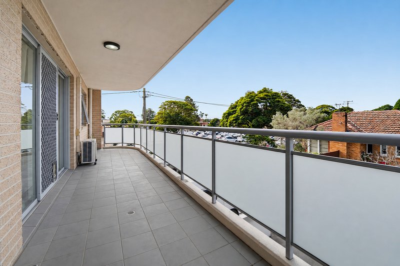 Photo - 4/260 Belmore Road, Riverwood NSW 2210 - Image 9